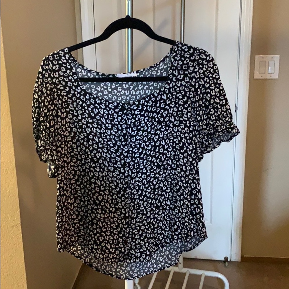 Elodie Leopard Blouse
